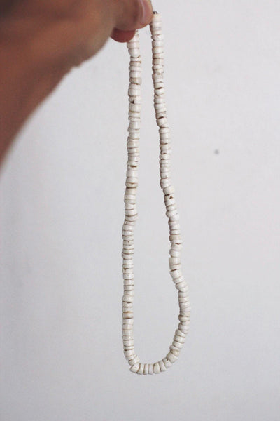 White Puka Shell Necklace Vintage Choker Surfer Boho Organic Beaded Coastal 70s Y2K