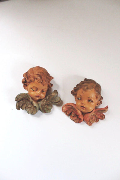 Vintage Fontanini Winged Cherub Heads Angels Pair Wall Plaques Italy Hand Painted