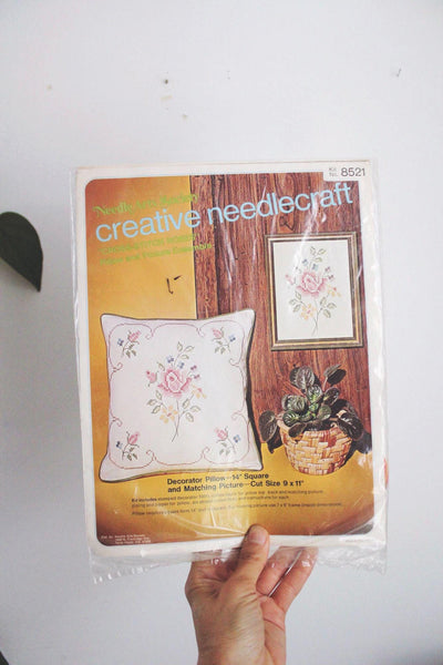 Vintage Creative Needlecraft Cross-Stitch Kit No. 8521 Roses Pillow Picture Craft New Sealed