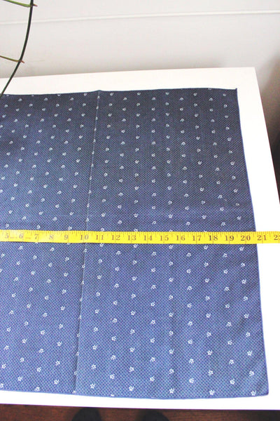 Vintage Navy Blue Cloth Napkins Indigo Flower Dots Set Of 4 Classic Cottagecore
