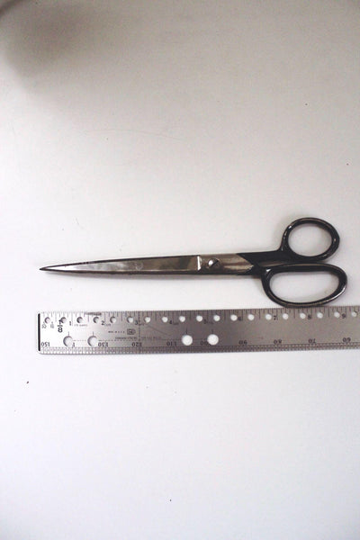 Vintage Italy Scissors Steel Black Enamel Handles Sewing Shears Fabric High Quality