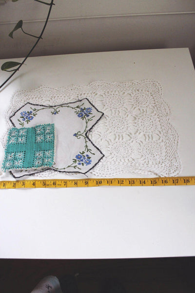 Handmade Vintage Crochet Embroidered Linens Textile Lot White Doily Napkin Pot Holder