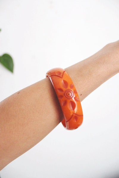 Vintage Carved Orange Bakelite Bangle Bracelet Geometric Starburst Art Deco Floral 30s