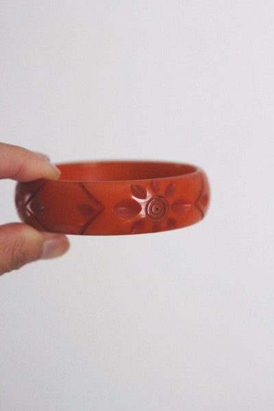 Vintage Carved Orange Bakelite Bangle Bracelet Geometric Starburst Art Deco Floral 30s
