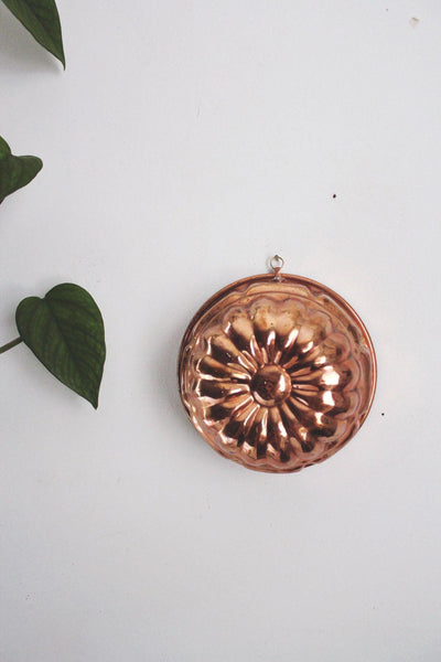 Vintage Copper Fluted Cake Jellow Mold Wall Hanging Rustic Farmhouse Kitchen Decor