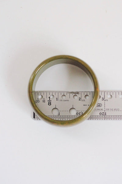 Vintage Creamed Spinach Olive Green Marbled Bakelite Bangle Bracelet Wide Chunky Swirl