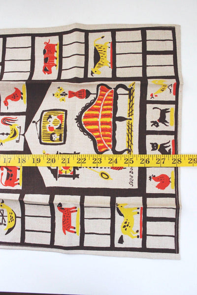 Vintage Suzie Davis Pennyslvania Dutch Folk Art Tea Towel Wall Hanging Mid-Century Linen