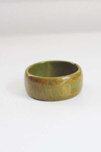 Vintage Creamed Spinach Olive Green Marbled Bakelite Bangle Bracelet Wide Chunky Swirl