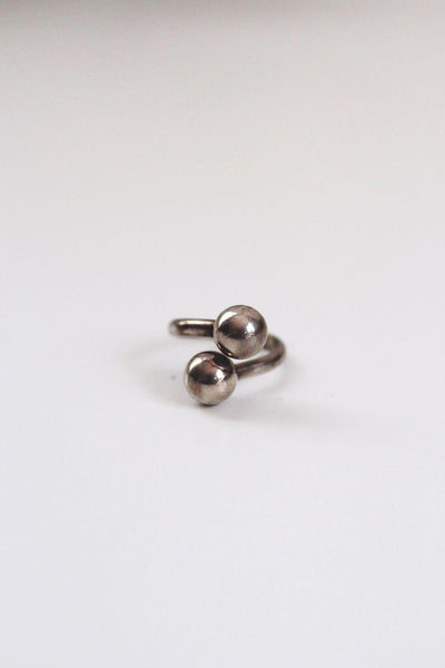 Vintage Sterling Silver Double Ball Bypass Ring Modernist Israel 925 Size 8.5 Minimalist