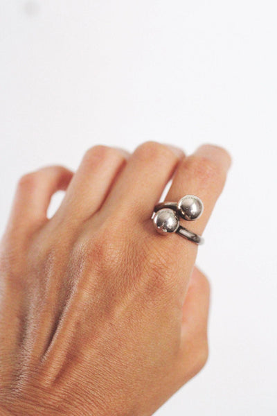 Vintage Sterling Silver Double Ball Bypass Ring Modernist Israel 925 Size 8.5 Minimalist
