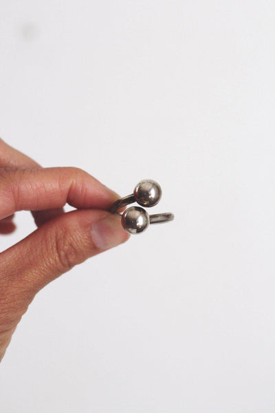 Vintage Sterling Silver Double Ball Bypass Ring Modernist Israel 925 Size 8.5 Minimalist