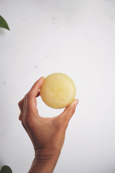 Vintage Italian Alabaster Trinket Box Jewelry Hand Carved Floral Round Yellow Hinged