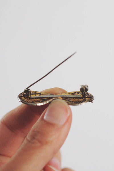 Vintage Silver Filigree Bow Brooch Floral Centerpiece Elegant Retro Pin Jewelry Cannetille