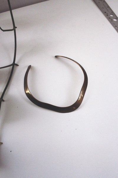 Minimalist Brass Torque Choker Necklace Wave Curved Collar Neck Cuff Vintage