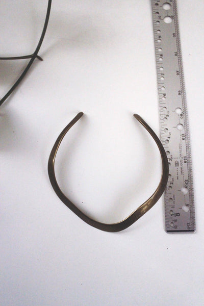 Minimalist Brass Torque Choker Necklace Wave Curved Collar Neck Cuff Vintage