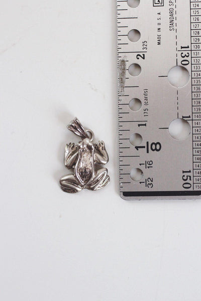 Sterling Silver Frog Pendant Charm Marked 925 Vintage Jewelry Animal 3D