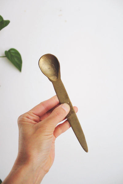 Vintage Solid Brass Sea Shell Clam Letter Opener Nautical Coastal Beach Office MCM