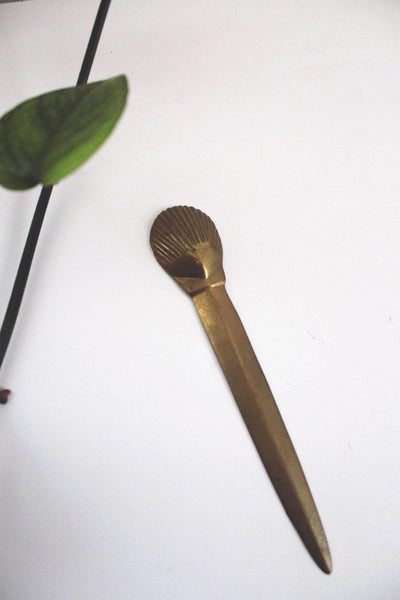 Vintage Solid Brass Sea Shell Clam Letter Opener Nautical Coastal Beach Office MCM