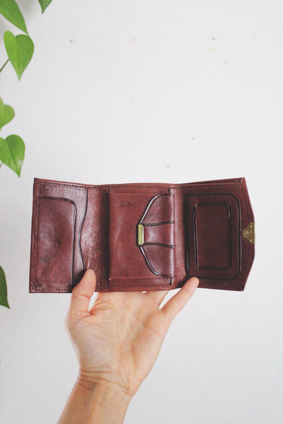 Vintage Compact Leather Tri-Fold Wallet Brass Retro Reddish Brown Patina Worn