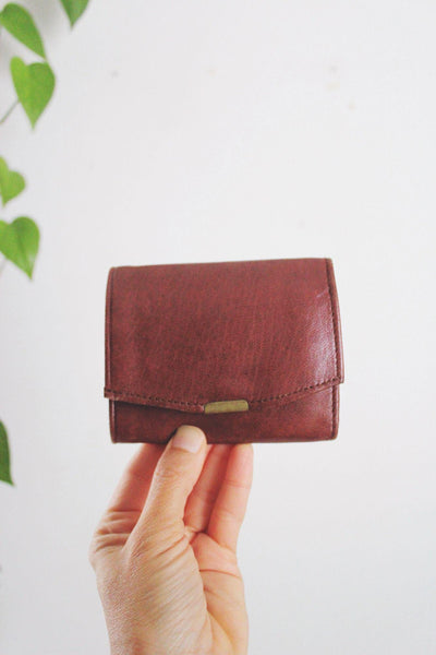 Vintage Compact Leather Tri-Fold Wallet Brass Retro Reddish Brown Patina Worn