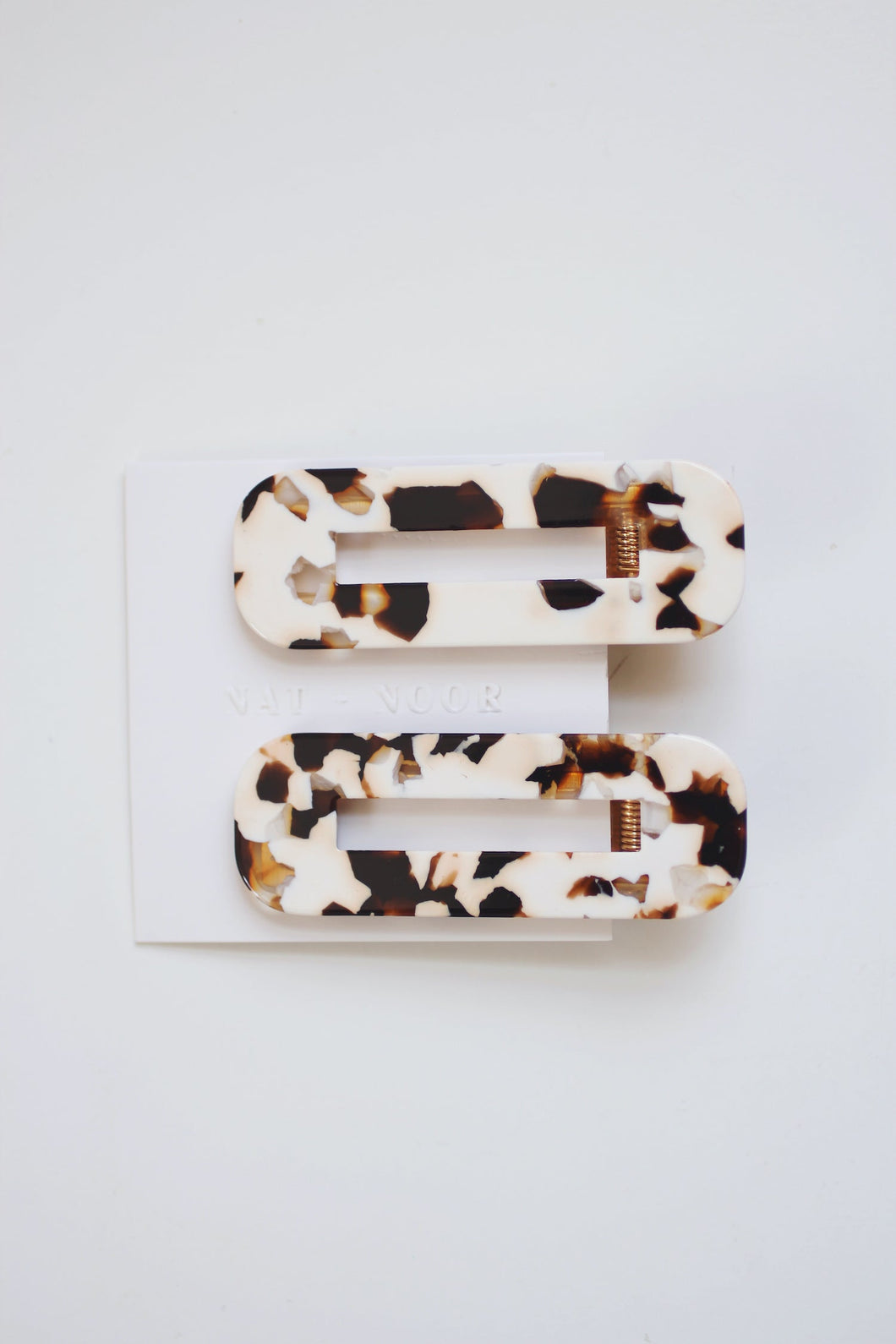 Coco Cream Tortoise Hair Clip Duo