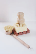 Load image into Gallery viewer, Bamboo Pot Brush - Sisal Fibre Dish Brush