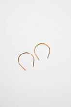 Load image into Gallery viewer, Mini Horseshoe Minimalist Wire Earrings